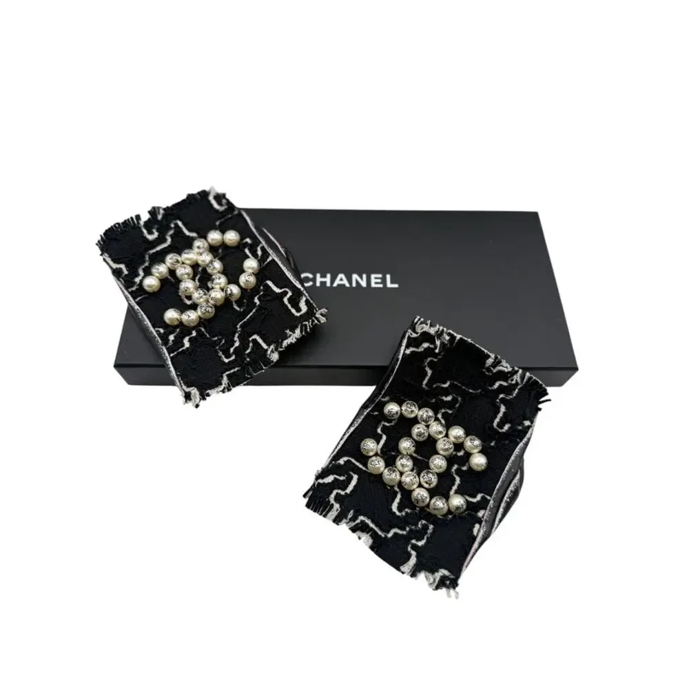 CHANEL pearl embellished